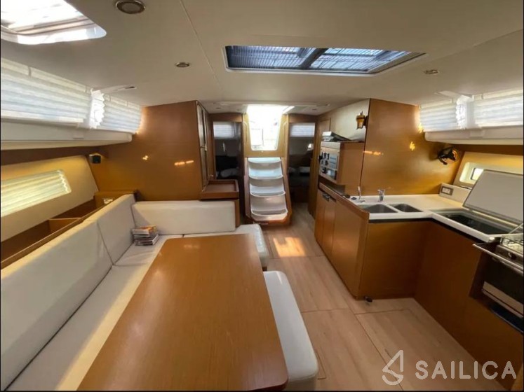 Sun Odyssey 490 - Yacht Charter Sailica