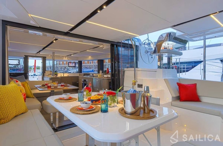 Leopard 46 - Yacht Charter Sailica