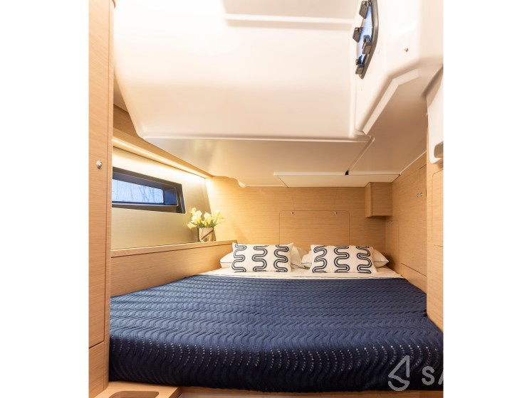 Dufour 44 - Yacht Charter Sailica