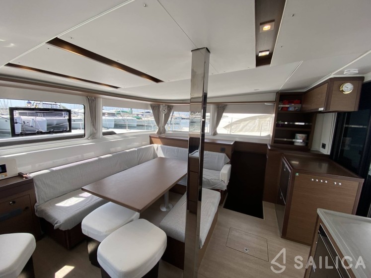 Lagoon 46  - Yacht Charter Sailica