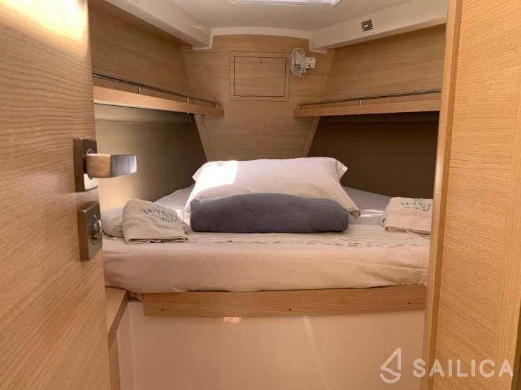 Delta 41 - Yacht Charter Sailica