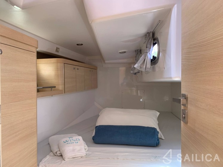 Delta 41 - Yacht Charter Sailica