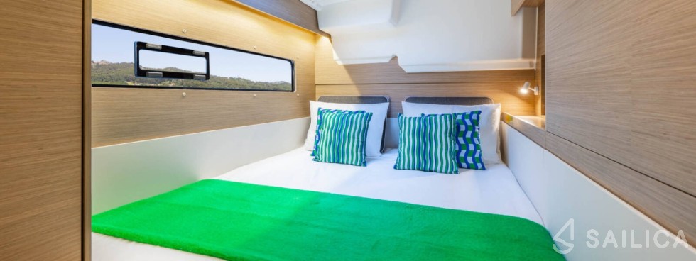 Lagoon 38 - Yacht Charter Sailica