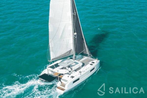 Lagoon 38 - Yacht Charter Sailica