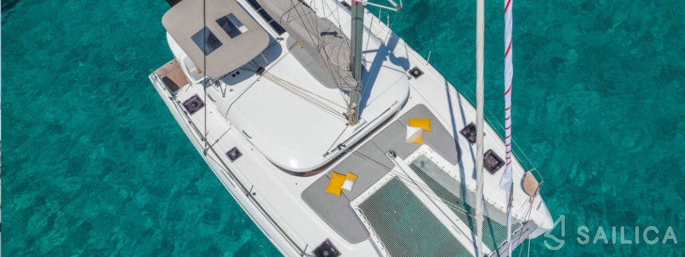Lagoon 38 - Yacht Charter Sailica