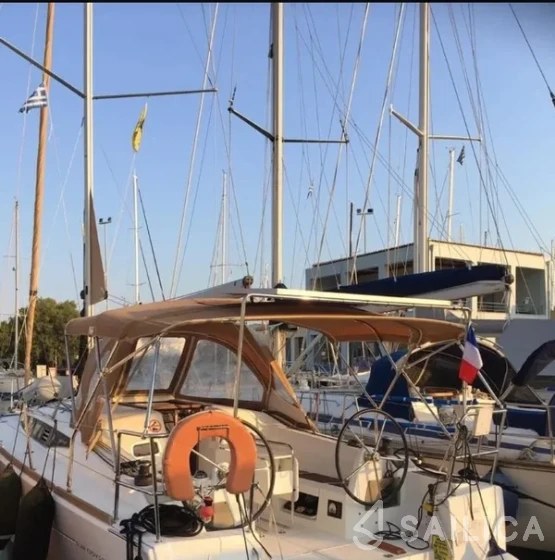 Sun Odyssey 349 - Yacht Charter Sailica