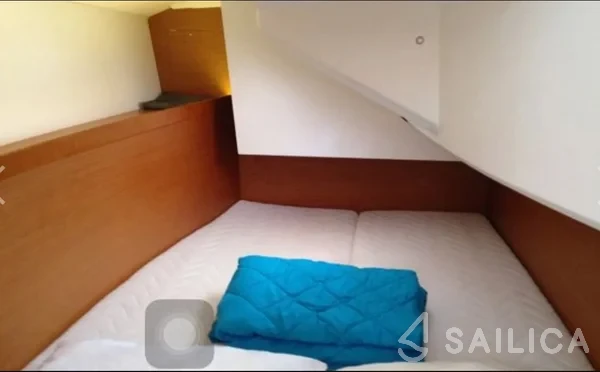 Sun Odyssey 349 - Yacht Charter Sailica