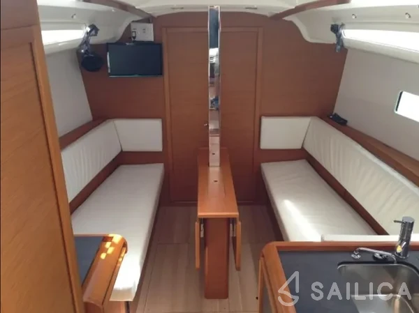 Sun Odyssey 349 - Yacht Charter Sailica