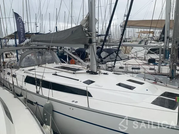 Bavaria 51 Cruiser - Yacht Charter Sailica
