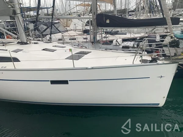 Bavaria 51 Cruiser - Yacht Charter Sailica