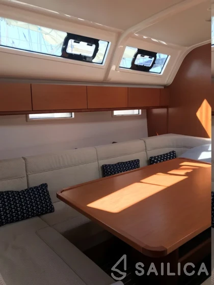Bavaria 51 Cruiser - Yacht Charter Sailica
