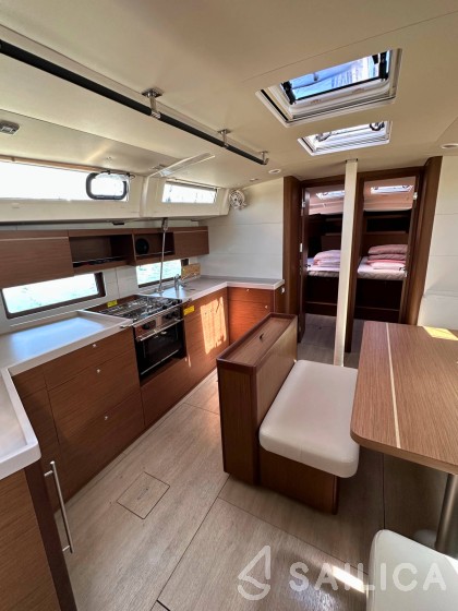 Oceanis 46.1 - Yacht Charter Sailica