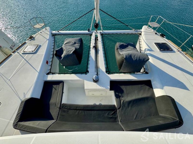 Lagoon 450  Flybridge - Yacht Charter Sailica