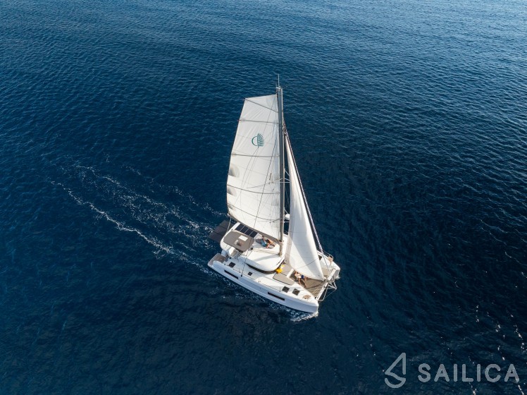 Lagoon 38 - Yacht Charter Sailica