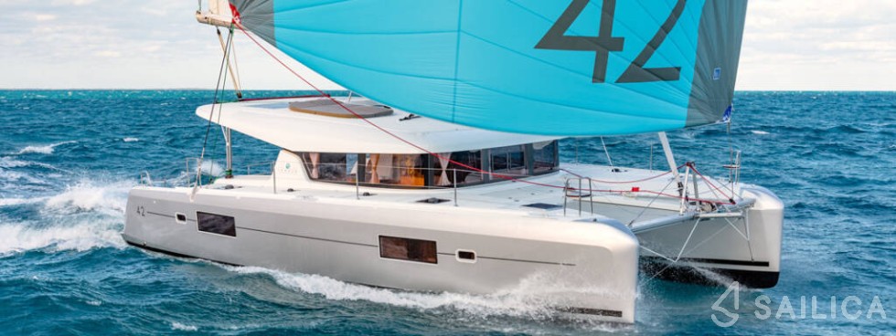 Lagoon 42 - Yacht Charter Sailica