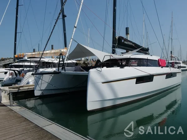 Nautitech 44 - Yacht Charter Sailica