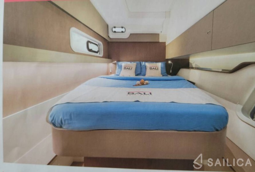 Bali Catspace - Yacht Charter Sailica