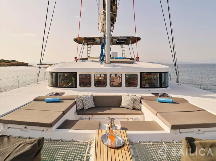Lagoon 50 - Yacht Charter Sailica