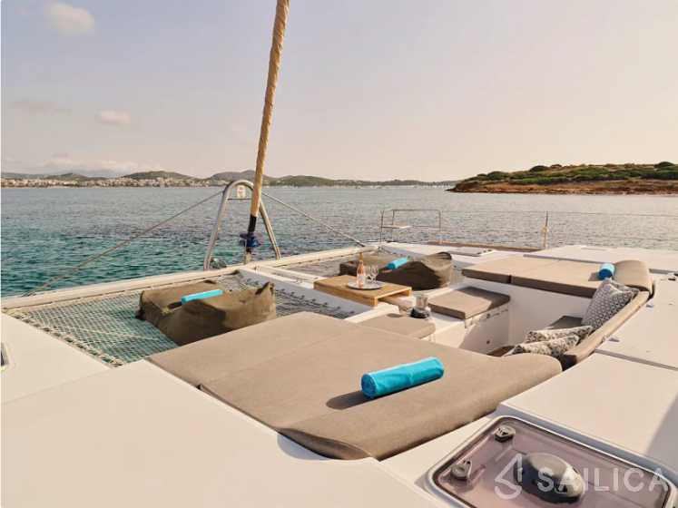 Lagoon 50 - Yacht Charter Sailica