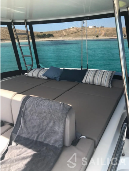 Lagoon 50 - Yacht Charter Sailica