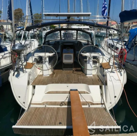 Bavaria 45 Cruiser - Yacht Charter Sailica