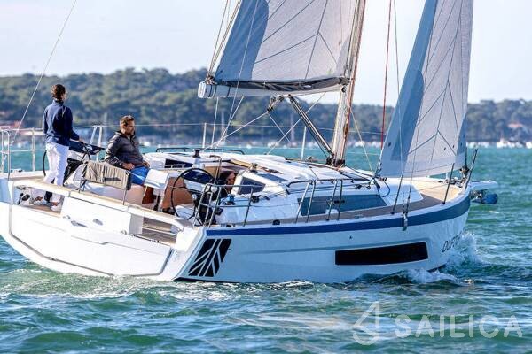 Dufour 37 - Yacht Charter Sailica