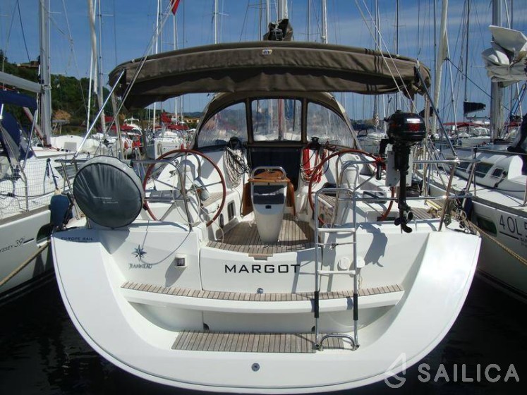 Sun Odyssey 42i Performance  - Yacht Charter Sailica