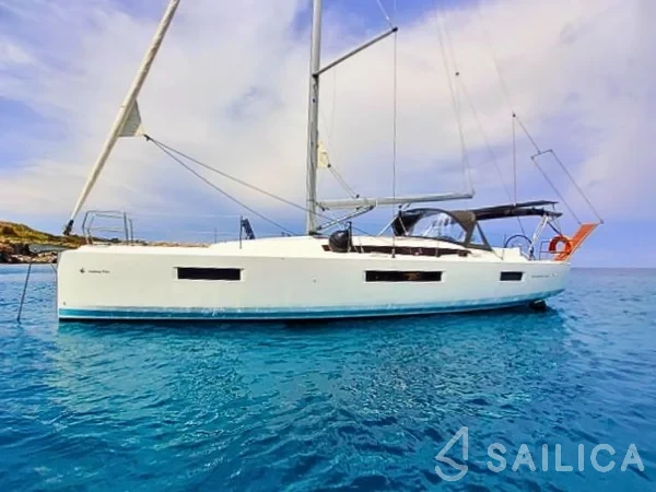 Sun Odyssey 440 - Yacht Charter Sailica