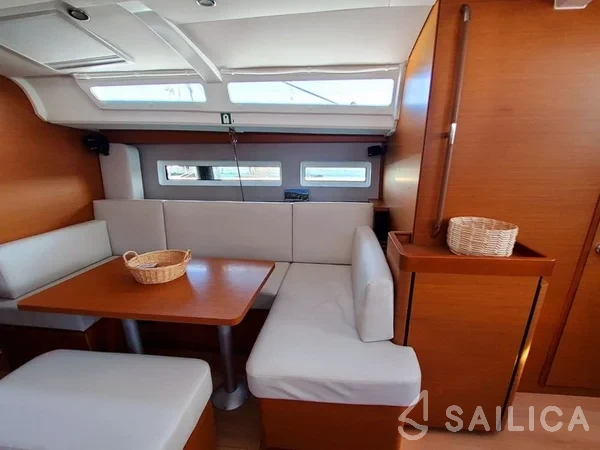 Sun Odyssey 440 - Yacht Charter Sailica
