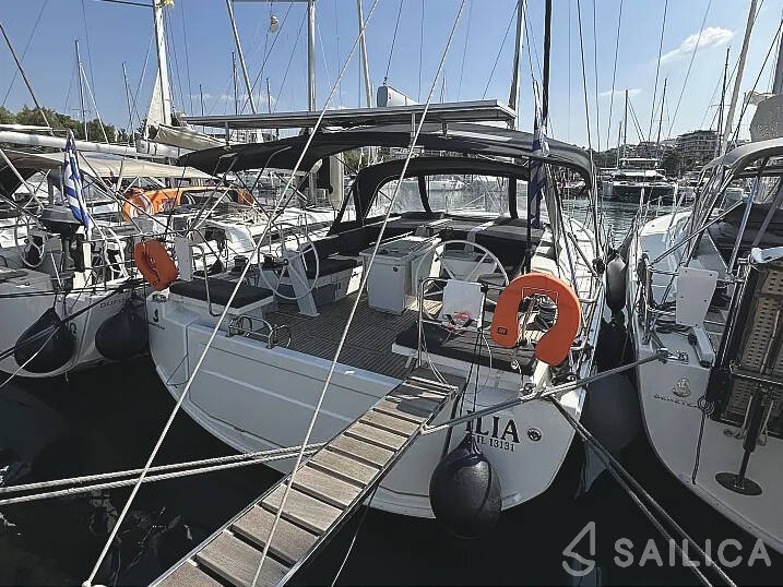 Oceanis 46.1 - Yacht Charter Sailica