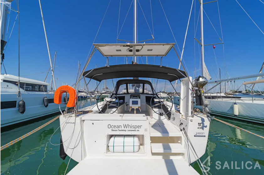 Dufour 430 - Yacht Charter Sailica