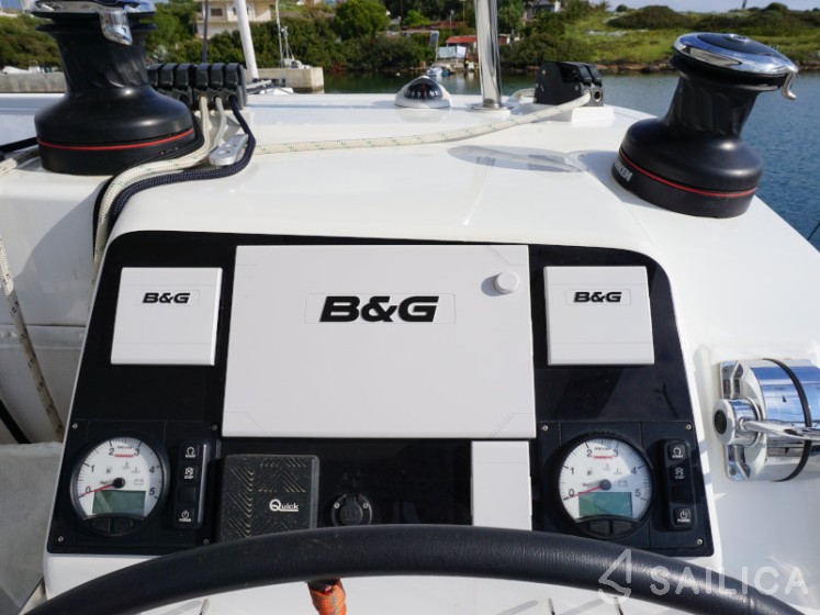 Lagoon 450 S - 4 + 2 cab. - Yacht Charter Sailica
