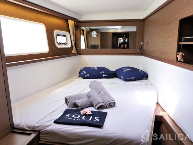 Lagoon 450 S - 4 + 2 cab. - Yacht Charter Sailica