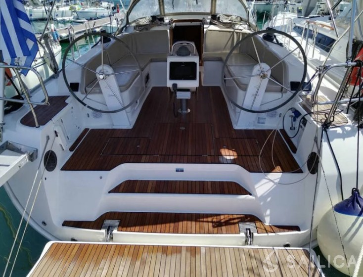Bavaria 46 Cruiser - Yacht Charter Sailica