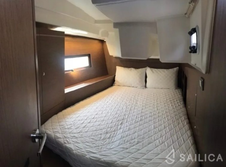 Oceanis 46.1 - Yacht Charter Sailica