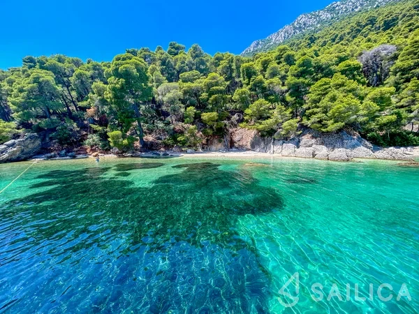 Sun Odyssey 479 - Yacht Charter Sailica