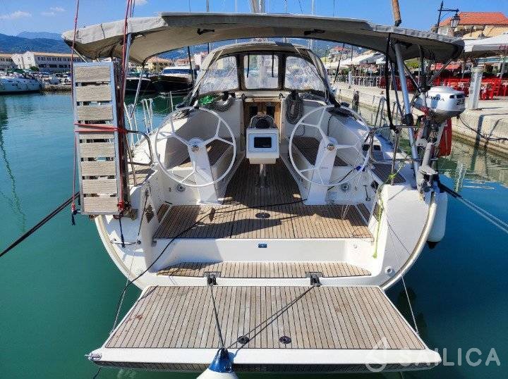 Bavaria 41 Cruiser - Yacht Charter Sailica