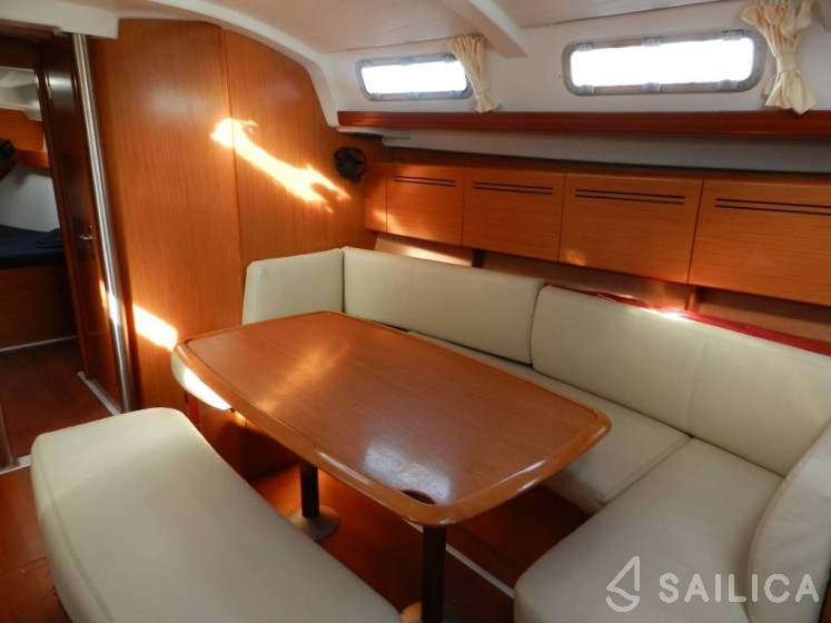 Cyclades 43.4 - Yacht Charter Sailica