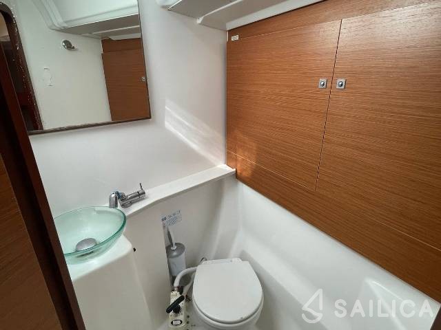 Dufour 460 GL - Yacht Charter Sailica