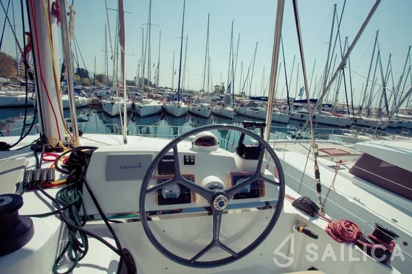 Bali 4.0 - Yacht Charter Sailica