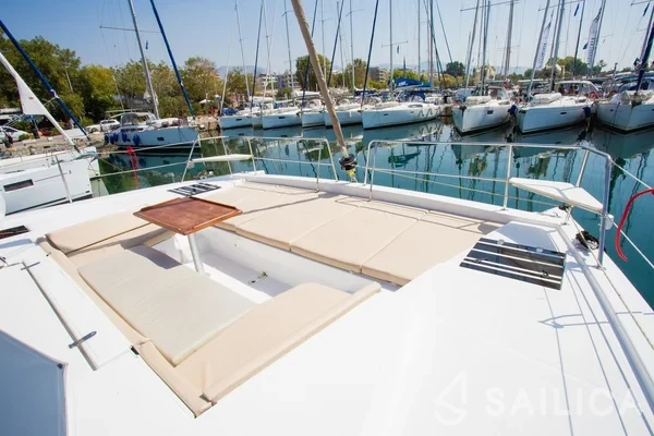 Bali 4.0 - Yacht Charter Sailica