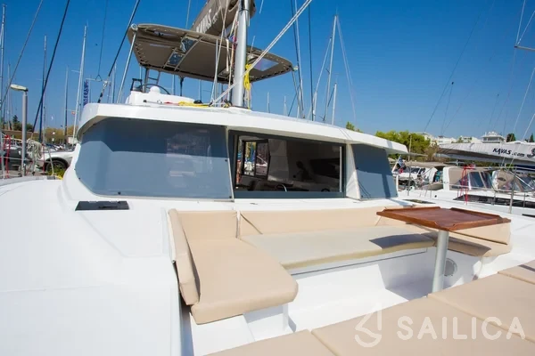 Bali 4.0 - Yacht Charter Sailica