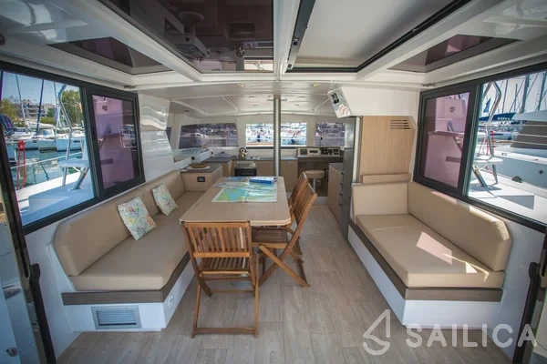 Bali 4.0 - Yacht Charter Sailica