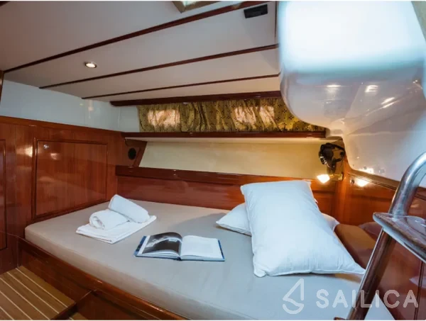 Ocean Star 60.1 - Yacht Charter Sailica