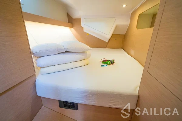 Elan 50 Impression - Yacht Charter Sailica