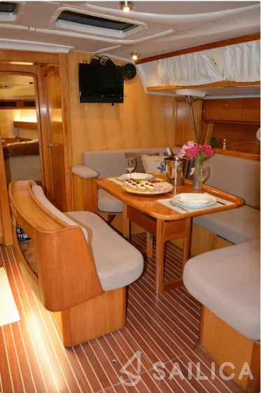 Bavaria 46 Cruiser - Yacht Charter Sailica