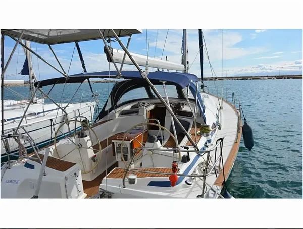 Bavaria 46 Cruiser - Yacht Charter Sailica