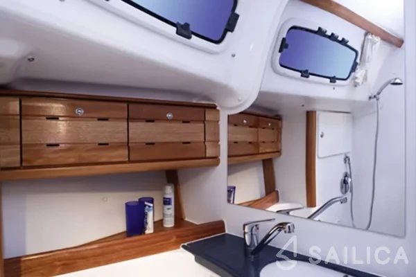 Bavaria 50 Cruiser - Yacht Charter Sailica