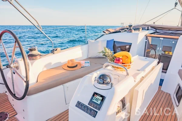 Sun Odyssey 410 - Yacht Charter Sailica