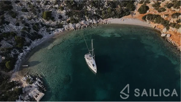 Bavaria 46 Cruiser - Yacht Charter Sailica